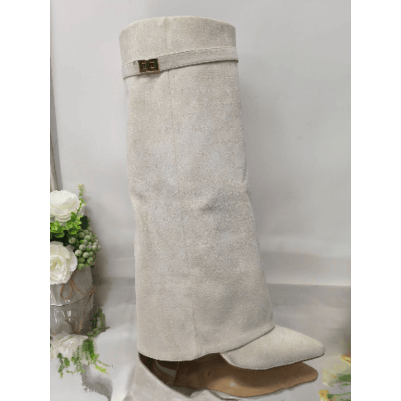 Stilfulde knæhøje støvler til kvinder i ruskindslook med blokhæl